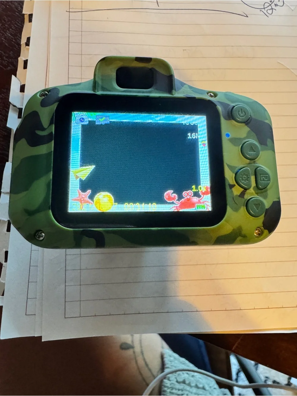 Dekker Kids Waterproof Camera - camo light and dark green with Clear Case.